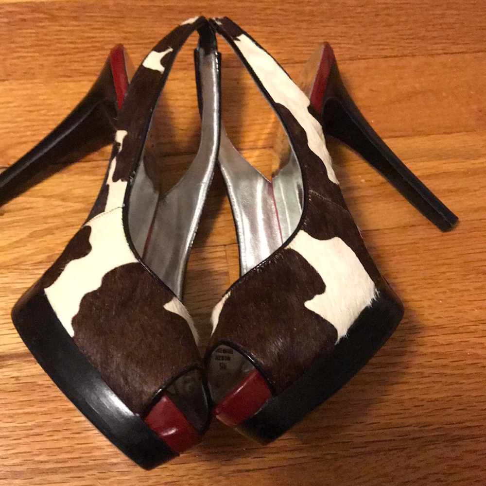Shoes - Picture 3 of 5